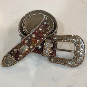 Embossed b.b.Simon Belt